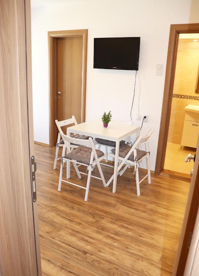 Apartamento Zeleno Srce Soko Banja Exterior foto